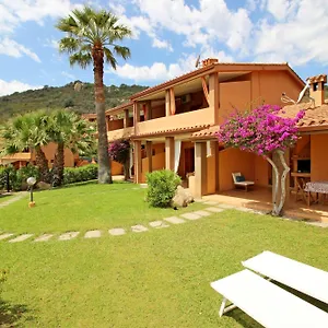 Apartment Rei Marina Monte Nai